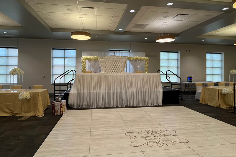 Wedding hosted in Carlson Commons Wedding hosted in Carlson Commons